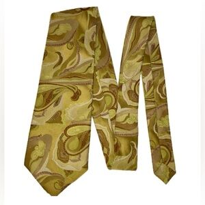 Vintage Cochrane polyester tie, 70s psychedelic bold, gold & yellow paisley